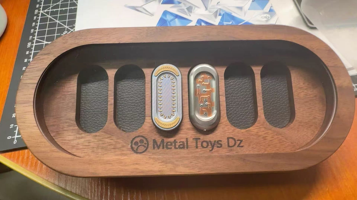 Top-B Wooden Display Case
