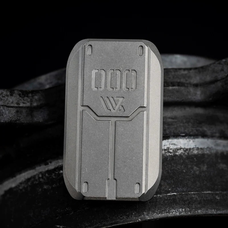 REACTIVE ARMOR SHIELD
