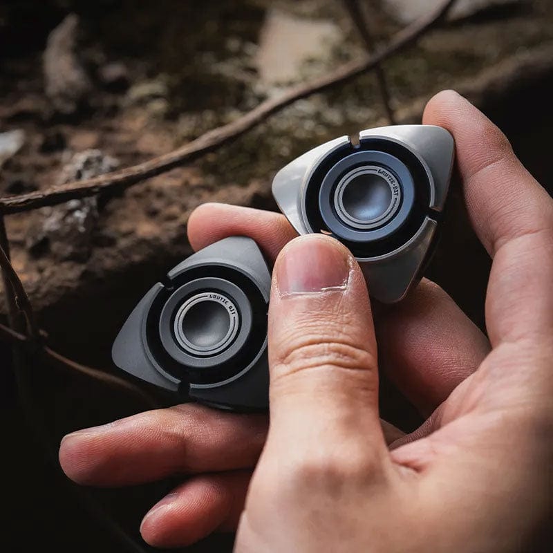 Bit-04 Tri Fidget Spinner